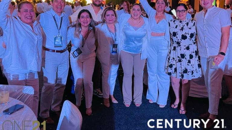 Asisten colaboradores a la Convención Nacional Century21 México 2023