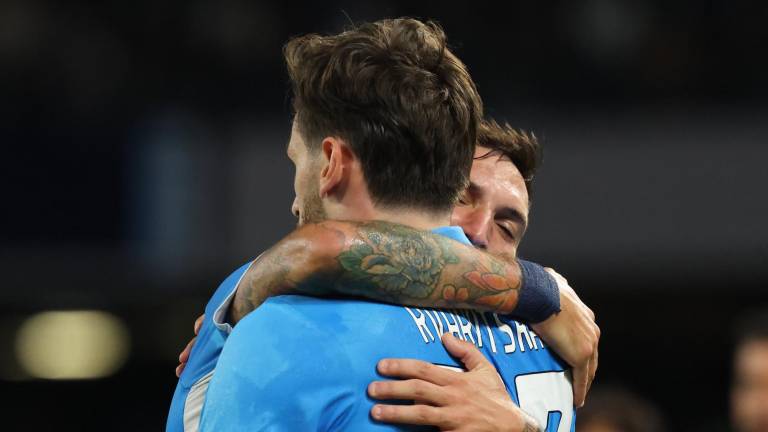 Napoli llega a 13 puntos.