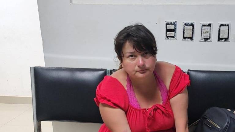 Esta persona fue encontrada desorientada en el aeropuerto de Mazatlán. Busca la SSPM con sus familiares.