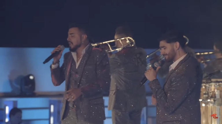 Banda El Recodo festeja a las madres con concierto