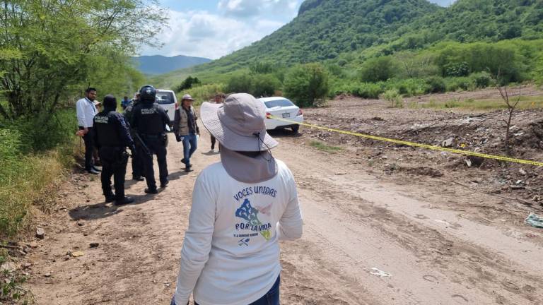 Un colectivo de búsqueda de personas desaparecidas localizó huesos humanos en un predio de la colonia Campesina El Barrio.