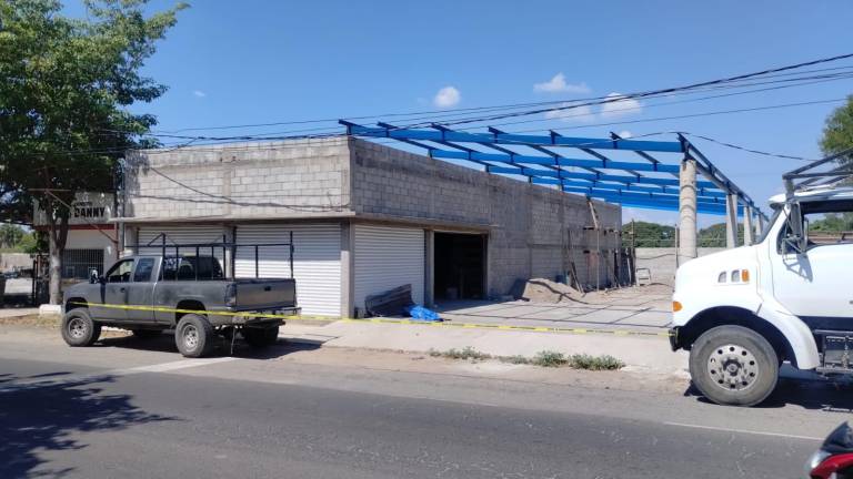 Un soldador falleció en San Pedro, Navolato, al caer de una construcción.