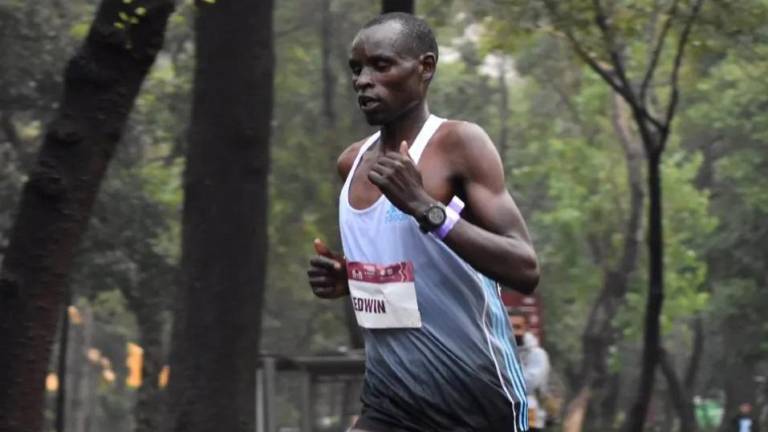 Edwin Kiprop Kiptoo fue el ganador del Maratón de la Ciudad de México 2022.