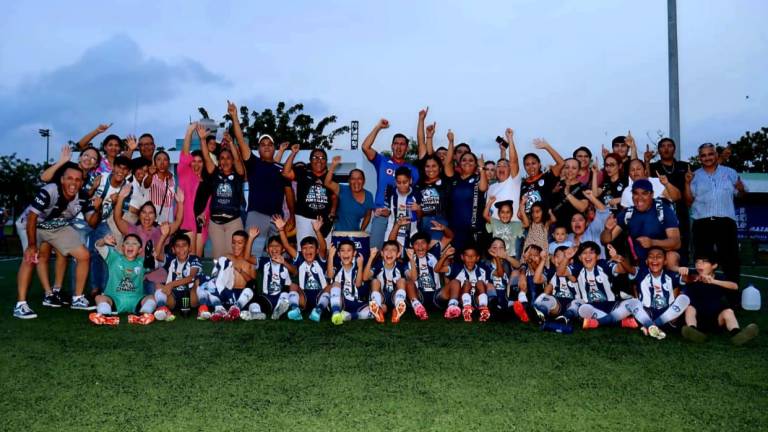 Con drama incluido, Pachuca se corona campeón de la Liga Imdem de Futbol