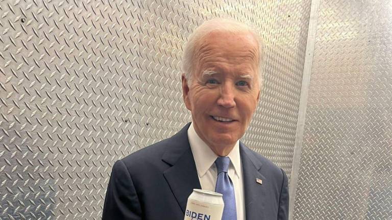 Joe Biden, Presidente de Estados Unidos, enfrenta presión de varios frentes para reconsiderar su candidatura para la reelección.