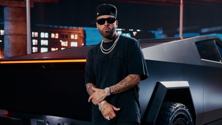 Retira Nicky Jam su apoyo a Donald Trump