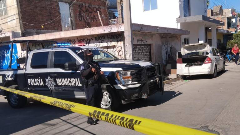 Mueren dos hombres acribillados por disparos en Mazatlán