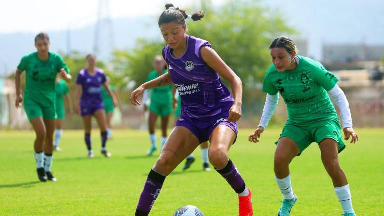 Las Cañoneras cayeron ante Santos Laguna.