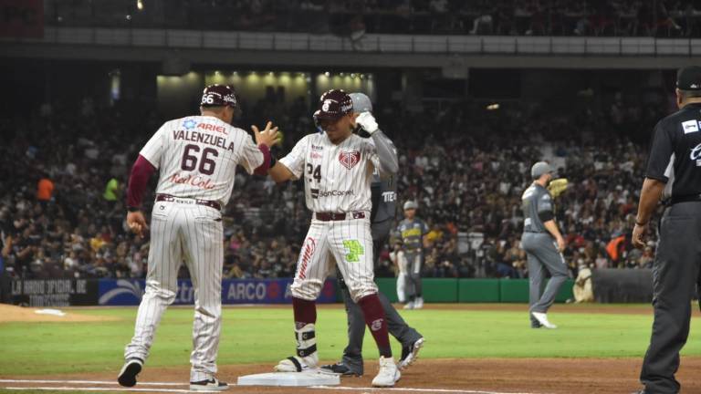 Tomateros de Culiacán comienza con el pie derecho la Temporada 2024-2025 de la LMP