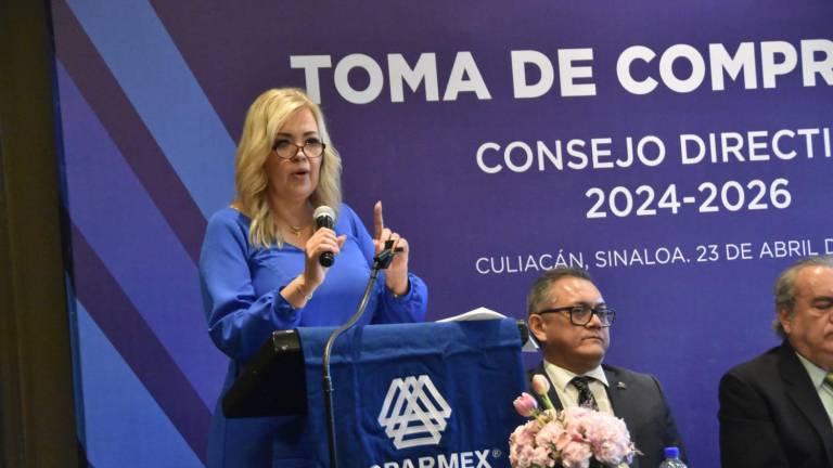 Martha Reyes Zazueta invitó al gobernador Rubén Rocha Moya a dialogar con el sector empresarial.