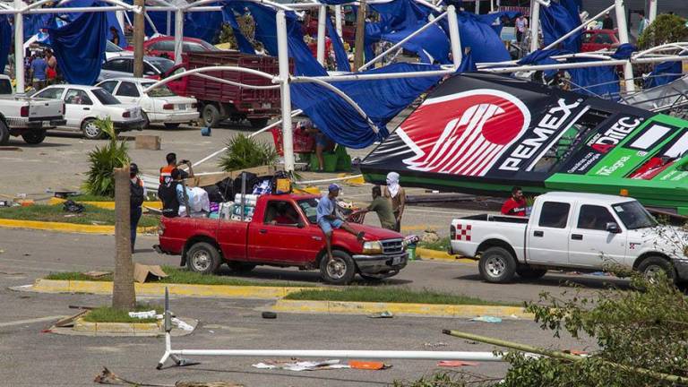 El miércoles 25 de octubre el Huracán Otis tocó tierras mexicanas como huracán categoría 5, entrando por Acapulco.