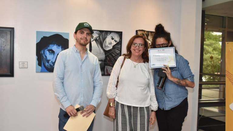 Entregan premios del concurso de Artes Visuales San Miguel Arcángel 2022