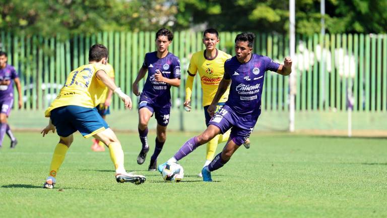 Los Cañoneros Sub 23 ganaron por la mínima.