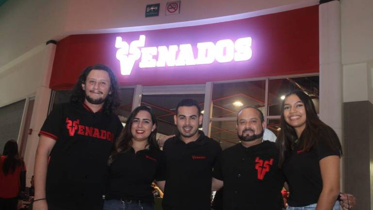 Inaugura Venados el Paseo de la Fama, en Plaza Acaya