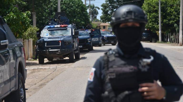 A partir de la mañana del pasado lunes, elementos de seguridad circulan en las calles de Culiacán.