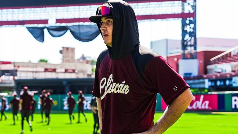 Íchiro Cano y Fernando Olguín tienen su primer día de pretemporada con Tomateros