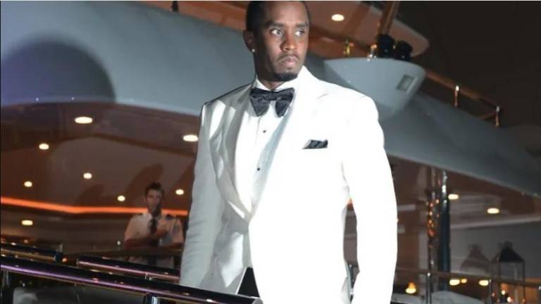 Suma Puff Daddy 10 denuncias y el pago de una indemnización de 100 mdd por abuso sexual