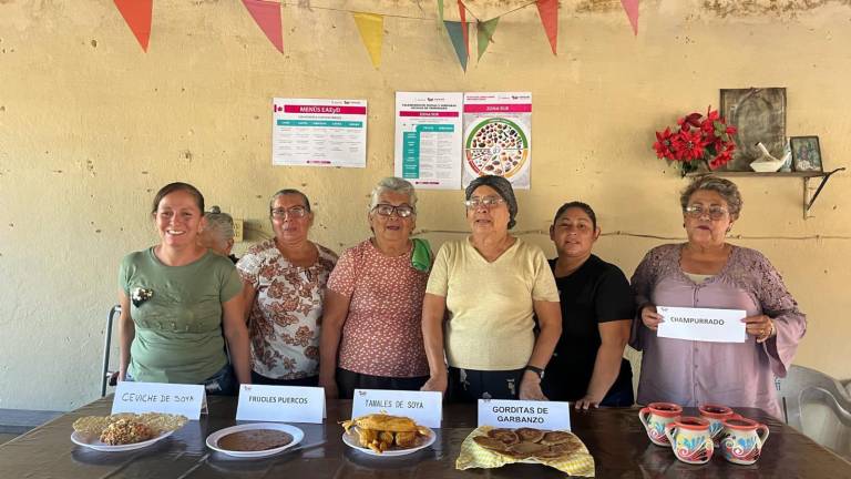 DIF Rosario celebra Día Mundial de la Alimentación con demostración de platillos saludables