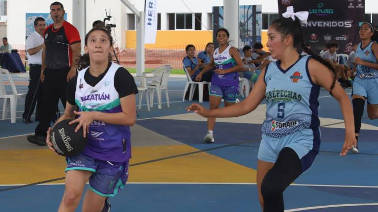 Las Plebes U18 Femenil derrotan a Purépechas de Michoacán.