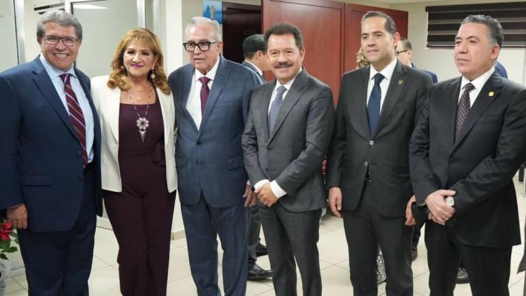 Respaldan Monreal, Mier y representantes de Sinaloa a Rocha Moya en Tercer Informe de Labores