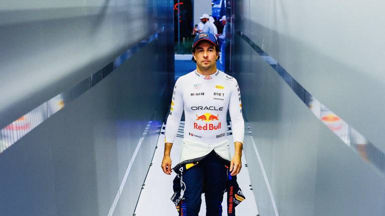 Sergio “Checo” Pérez por lo pronto sigue inscrito con Red Bull para 2025.