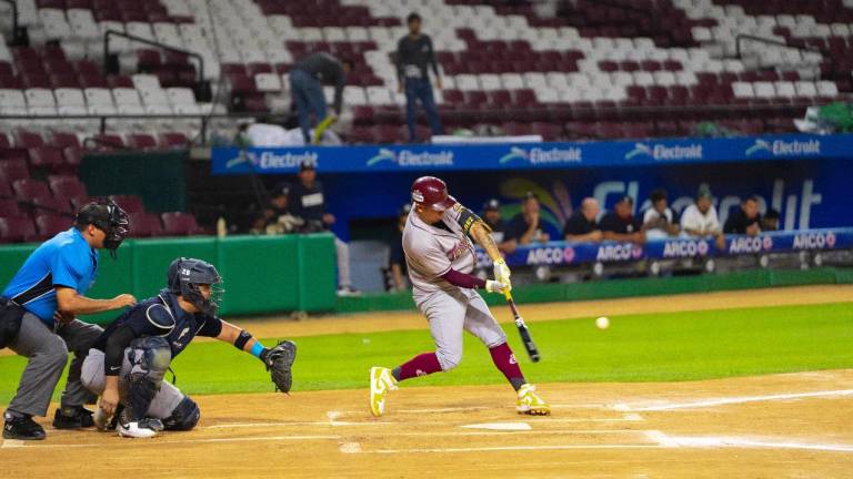 Tomateros y Sultanes se volvieron a enfrentar como parte de la pretemporada de ambas novenas.