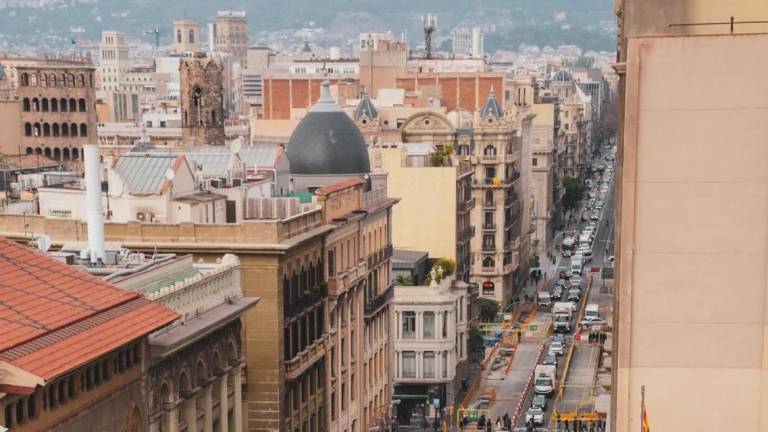 En Barcelona el Gobierno ha prohibido la renta de departamentos a turistas.