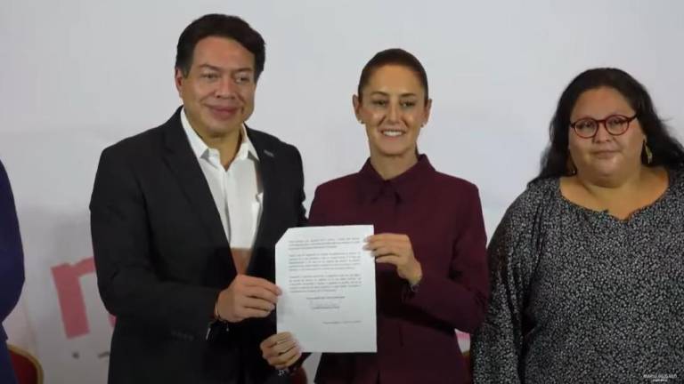 Claudia Sheinbaum Pardo, ex jefa de Gobierno de la Ciudad de México, se registró como aspirante presidencial.