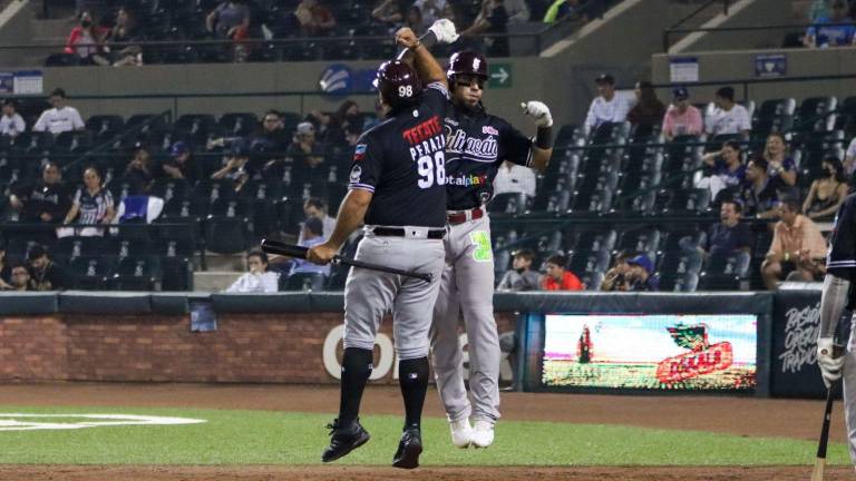 Tomateros pegó 19 hits en el juego.