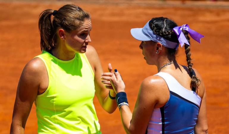 $!Giuliana Olmos y Alexandra Panova sorprenden y avanzan a cuartos de final en Roland Garros