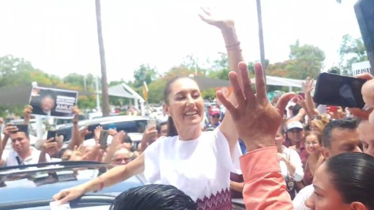 Claudia Sheinbaum Pardo llega a Culiacán.