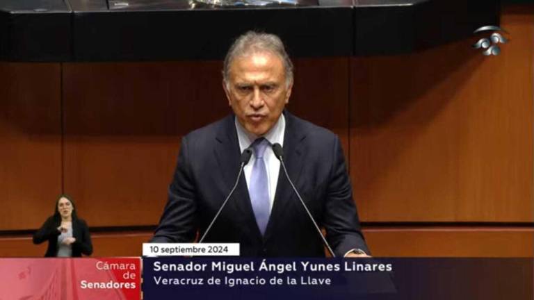 Miguel Ángel Yunes Linares asume como Senador de la República en sustitución de su hijo, que solicitó licencia