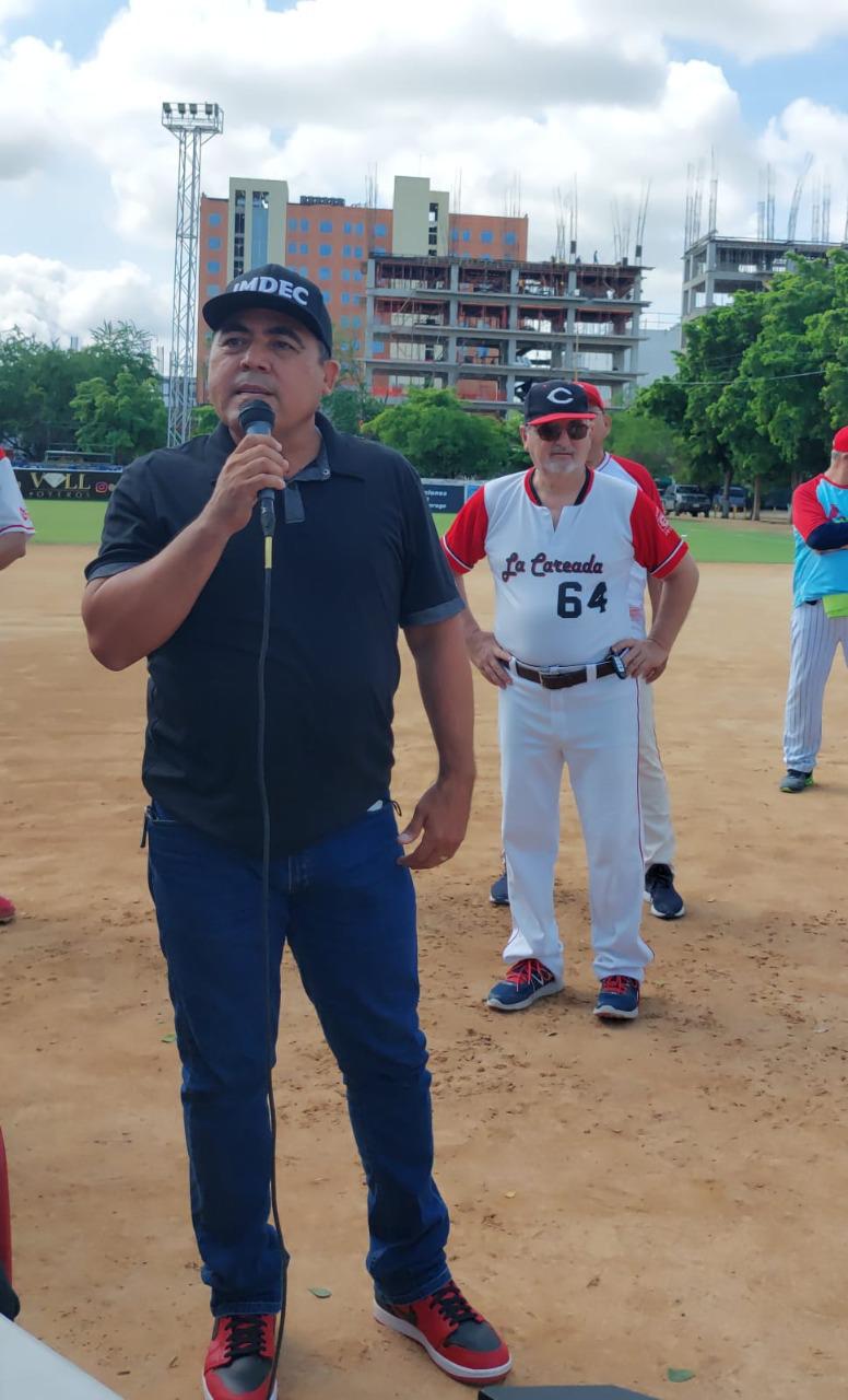 $!Inauguran Liga de Beisbol 65 y Mayores, en La Careada