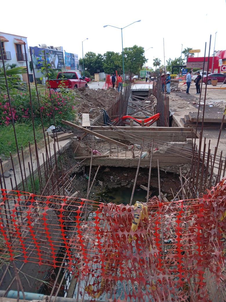 $!Concluirá próxima semana construcción de nuevo canal pluvial en Hacienda del Seminario, en Mazatlán