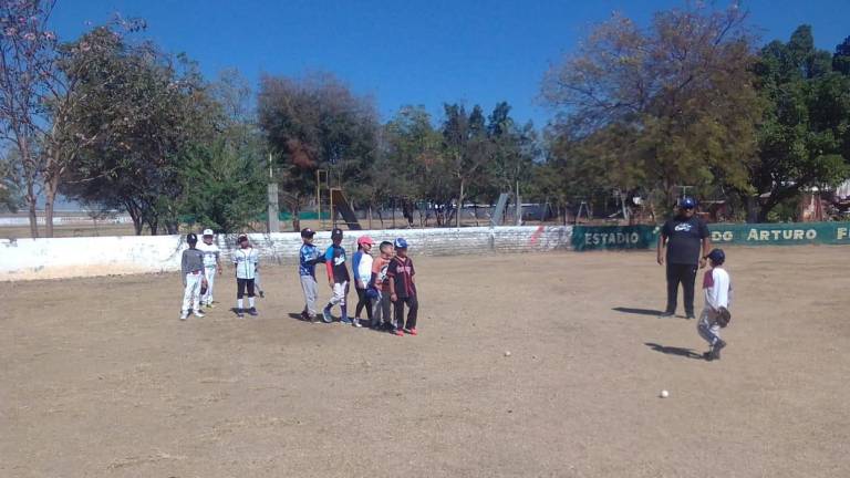 Se está recibiendo a niños y niñas de 5 a 14 años de edad.