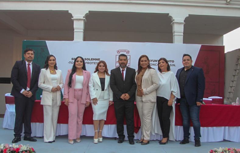 $!Óscar Zamudio rinde protesta como nuevo Presidente Municipal de Concordia.