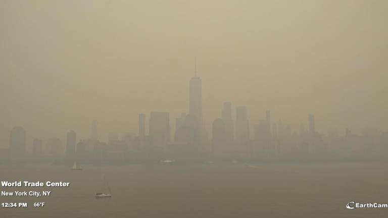 Humo de incendios de Canadá prende alertas en Estados Unidos