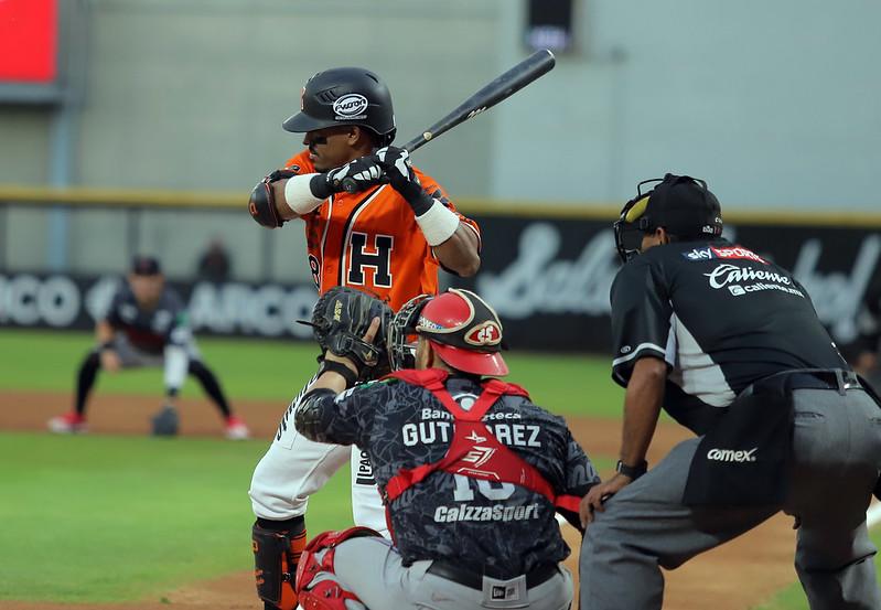 $!Se reanuda este viernes serie entre Venados y Naranjeros