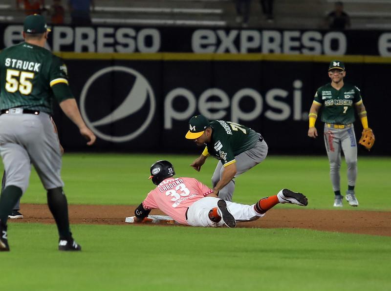 $!Con gran pitcheo de Mort, Naranjeros rescata el del honor