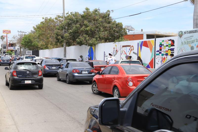 $!Frente a la Secundaria General 6, y la curva de Avenida Santa Rosa, es una zona vial sin ley