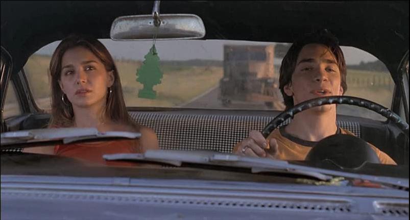 $!Justin Long y Gina Philips protagonizan la primera entrega en 2001.