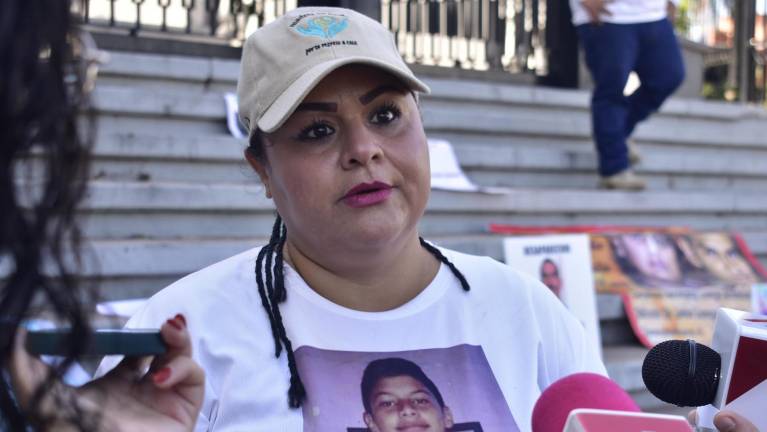 Insta buscadora a familiares de desaparecidos poner denuncias ante la Fiscalía