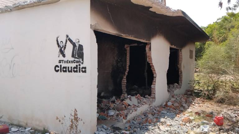 En Sinaloa hay centros de salud destruidos y La Clínica Es Nuestra los deja para después