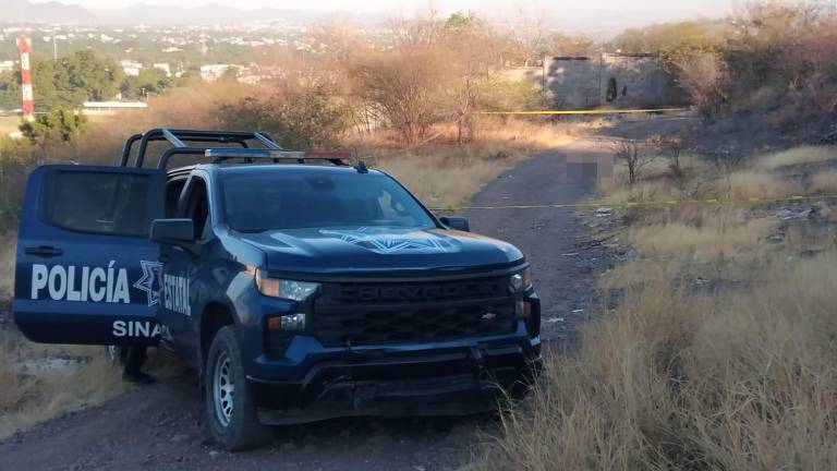 La víctima fue localizada en medio de un baldío, en la colonia Alturas del Sur, Culiacán.