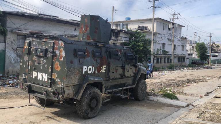 Tiroteo durante reapertura de hospital en Haití deja un policía y dos periodistas muertos