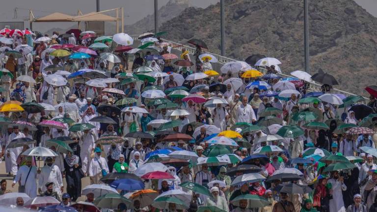 El calor extremo ha sido mencionado como el factor principal detrás de los cientos de muertes y lesiones reportadas este año durante el Hajj.