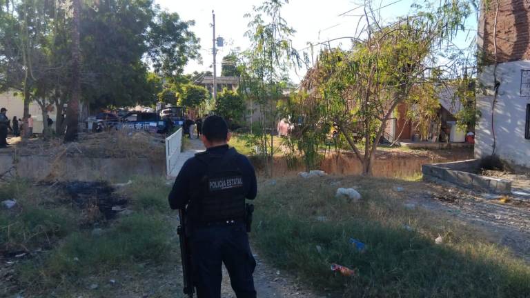 Localizan cadáver con signos de violencia dentro de canal en Culiacán