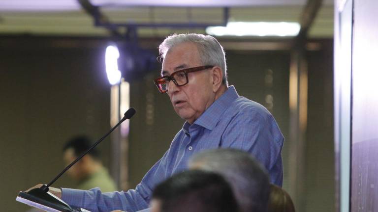 El Gobernador Rubén Rocha Moya habló sobre la figura de revocación de mandato.