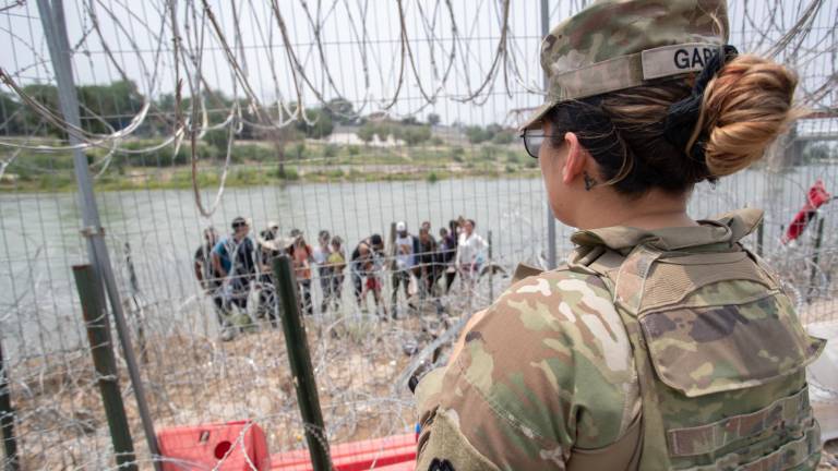 Detenciones en frontera sur de EU disminuyen 76% en noviembre tras restricciones al asilo impuestas por Biden