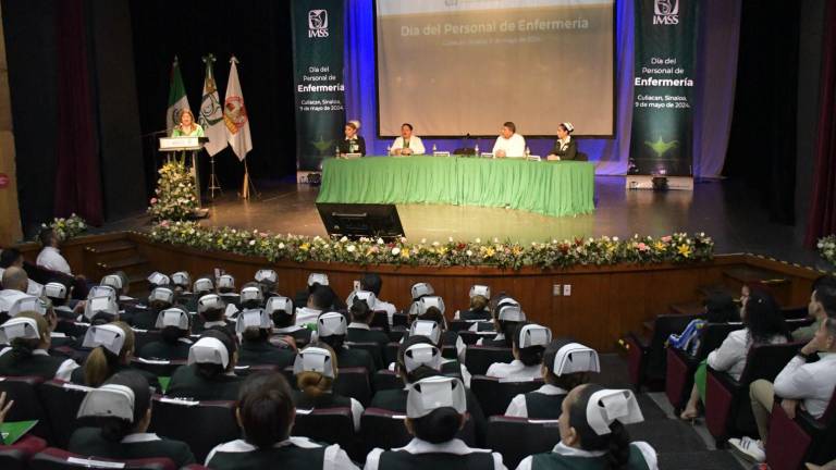 El evento se llevó a cabo en las instalaciones del Teatro Óscar Liera, en Culiacán.